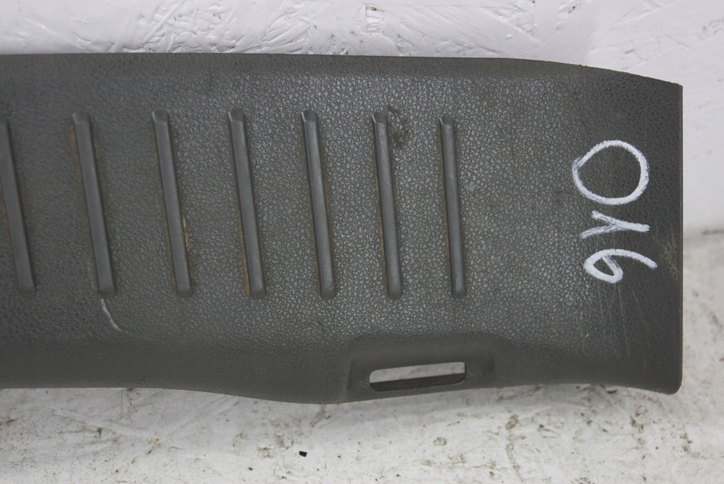 Накладка порог багажника поперечина задняя ford kuga 1 с Разборки