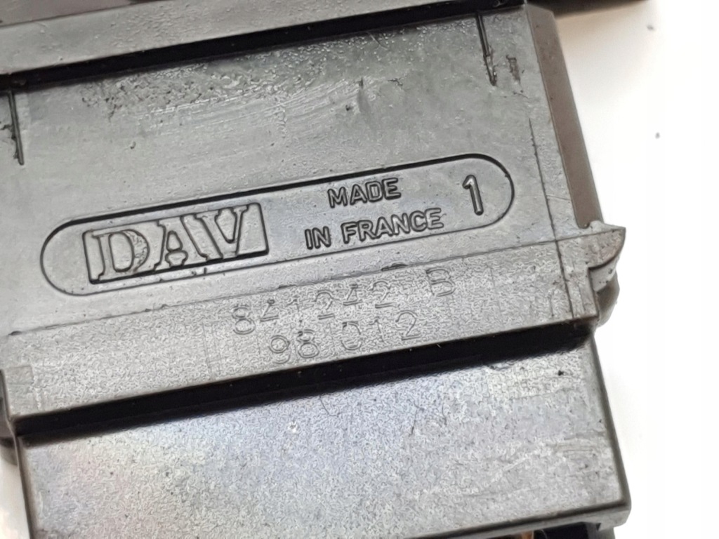 фото №5, Перемикач центрального замка renault scenic i