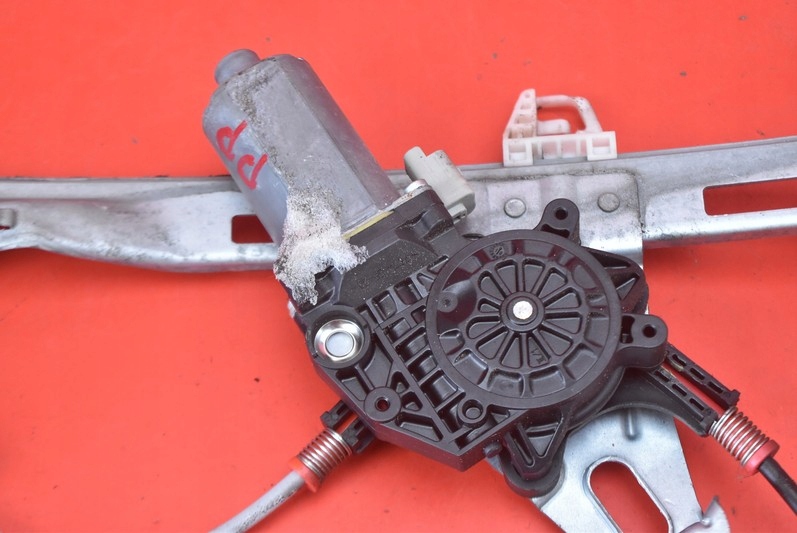 фото №8, Подъемник стекло правый перед peugeot 206+ plus 3d