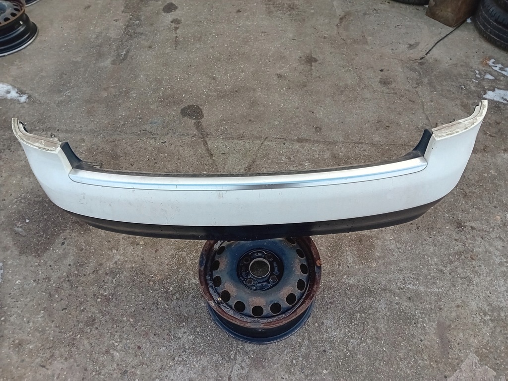 фото №1, Бампер задняя задний audi a4 b6 kombi ly9h