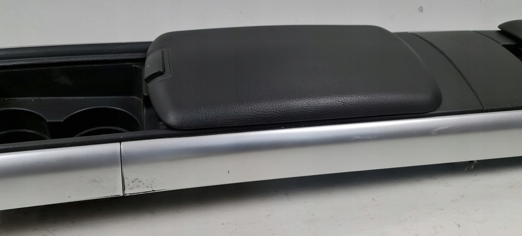 фото №8, Туннель средний подлокотник mazda rx-8