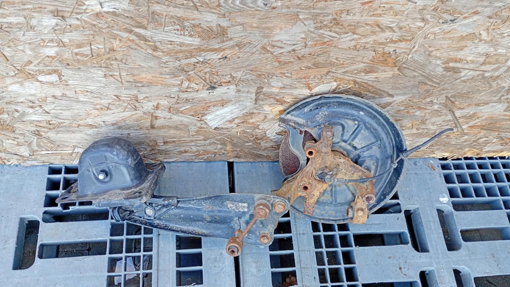 фото №4, Рычаг задняя правый seat altea xl 1.6 mpi 08r 1k0505220h