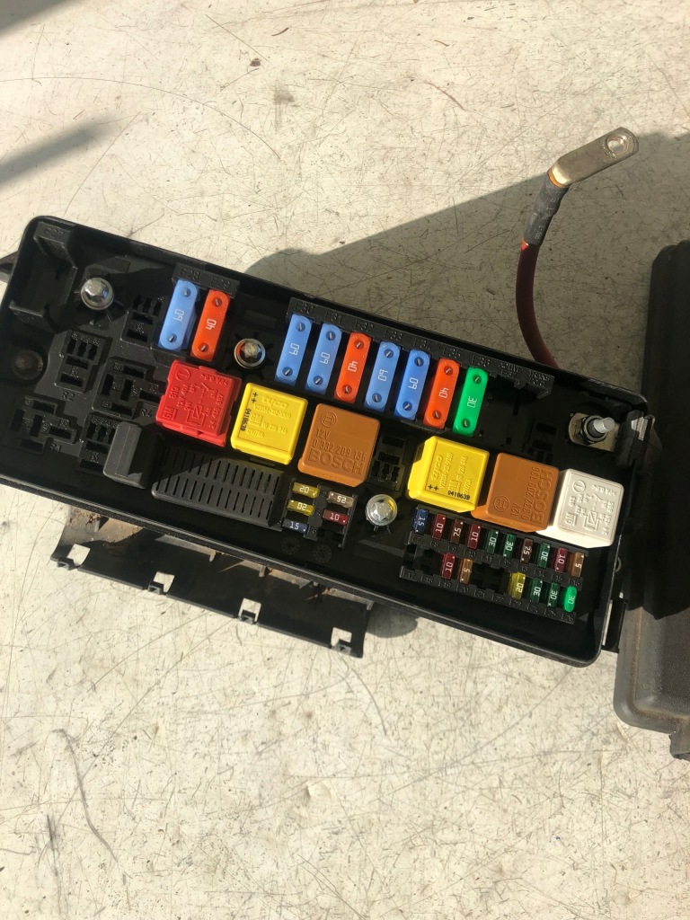 фото №3, Коробка предохранителей opel signum 13170902