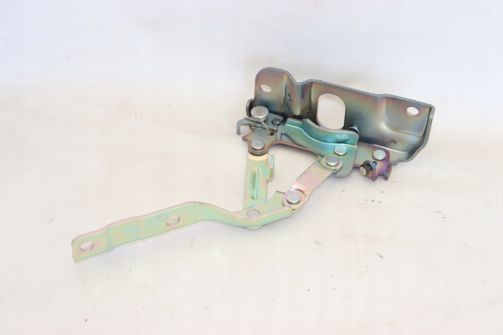 фото №1, Петля капот левый kia sorento 79110c5000 оригинальный номер nowe k-2326