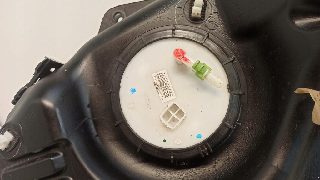 фото №9, Suzuki swift бак bak топлива 8910152r0