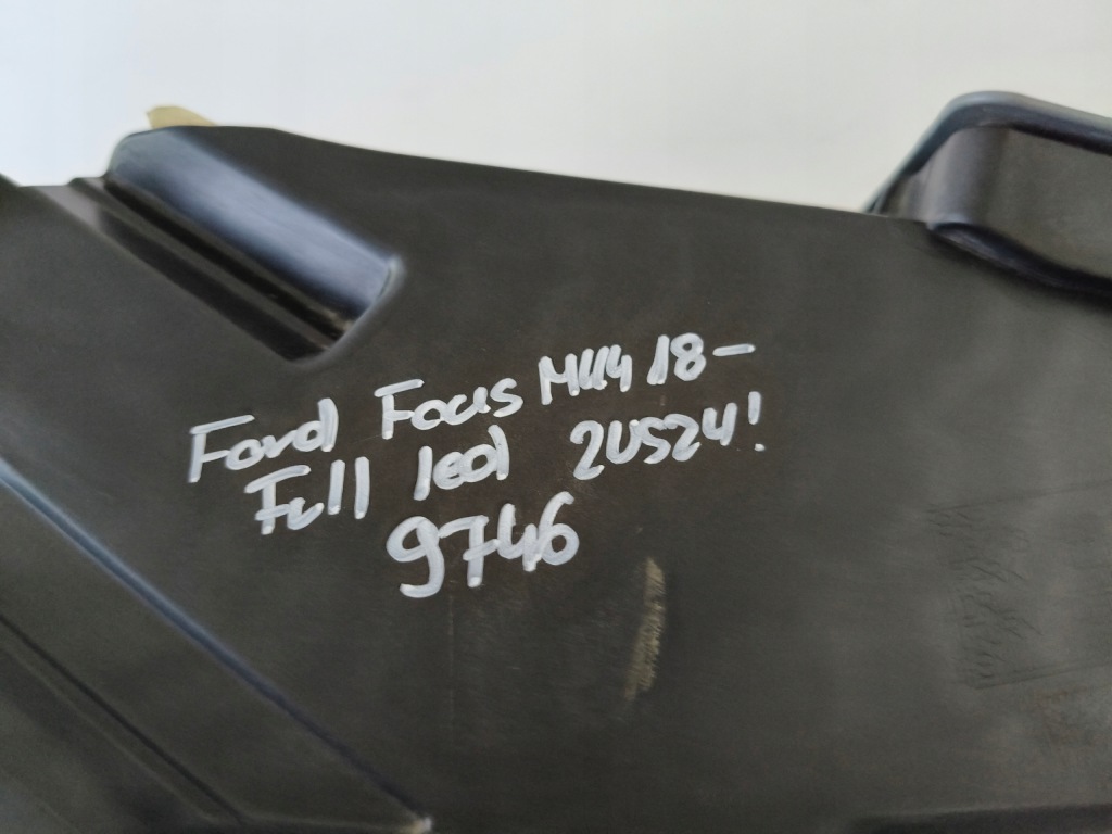 Фара правий фара ford focus mk4 18- full led Ціна