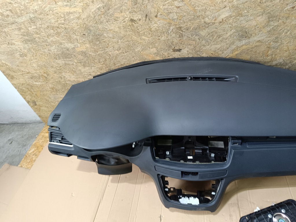 фото №4, Консоль приборная панель подушка безопасности ремни peugeot 508