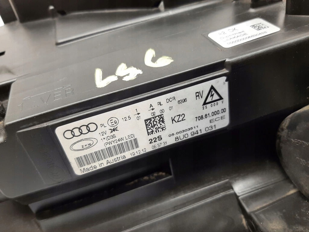 Audi q3 фара фара led ліва 8u0941031 Доставка