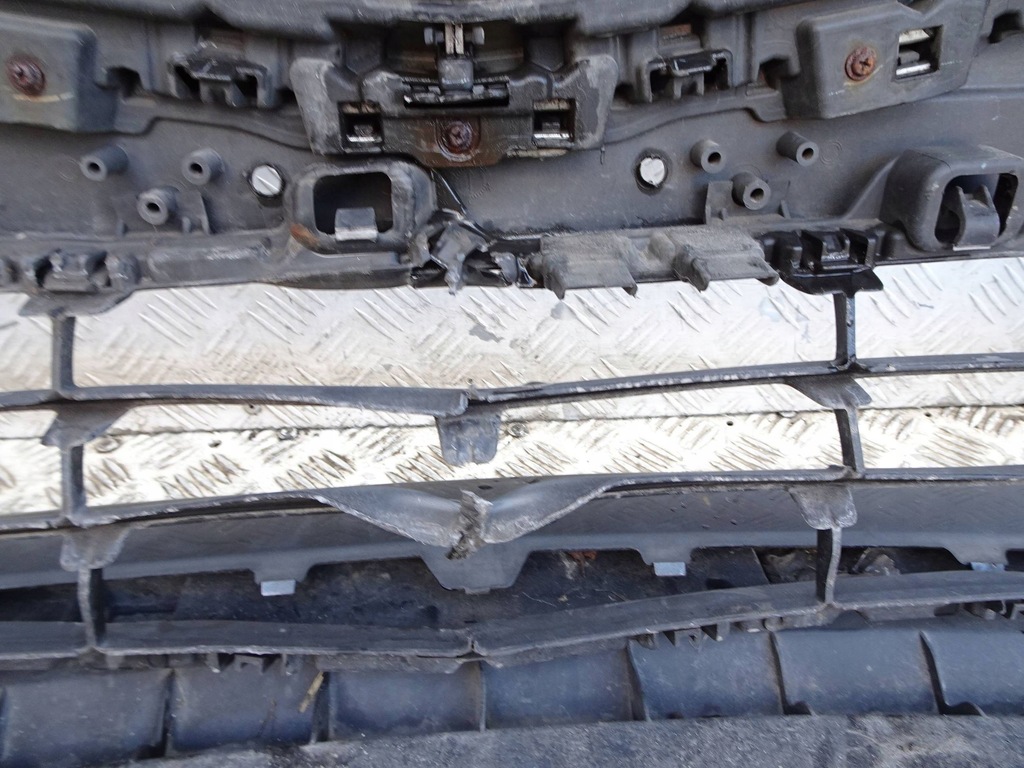 фото №13, Бампер перед kpl. mazda 6 gj 12-16r., 42a