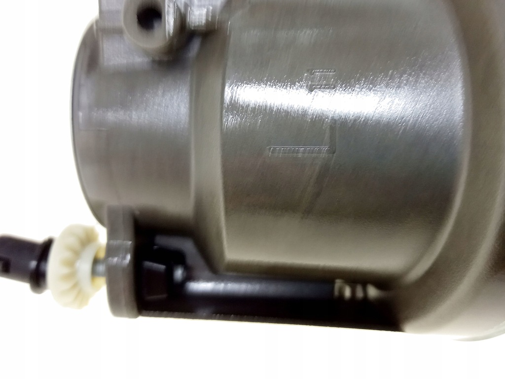 фото №10, Yaris verso 99-05 протитуманна фара лампа протитуманна l