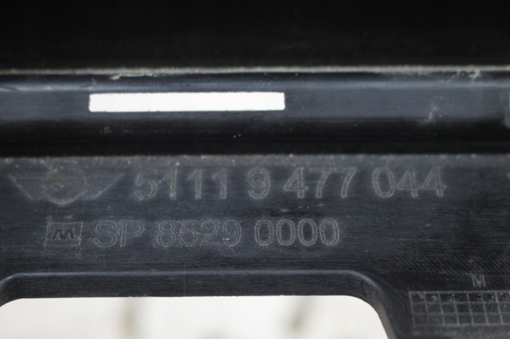 Купить Спойлер накладка бампер перед mini cooper countryman f60 51119477044