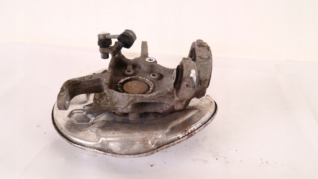 фото №8, Volvo xc60 ii ступица поворотный кулак левая задняя 32217286, 31658319