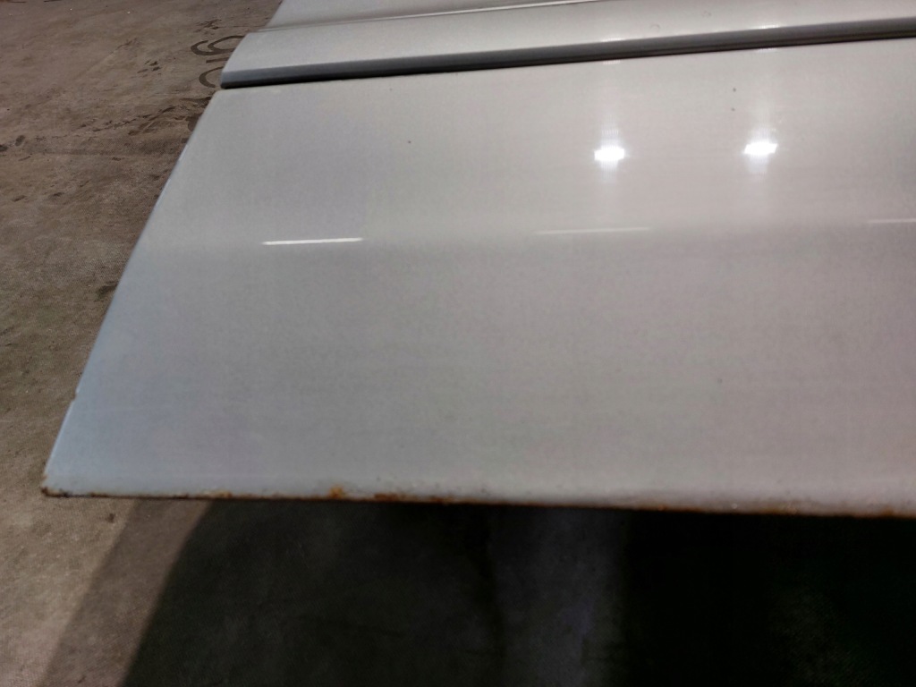 Дверь правое передние opel zafira b z147 Доставка