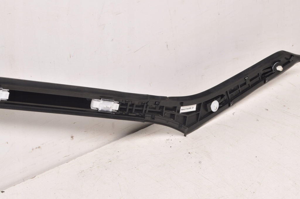 Opel mokka b молдинг крыша кровельная левая 98452265xk Недорого