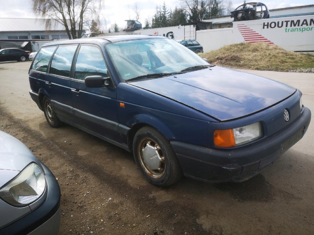 Volkswagen passat двигатель крышка отопителя 1991 1.8l mr268261 mr 268 261 с Разборки