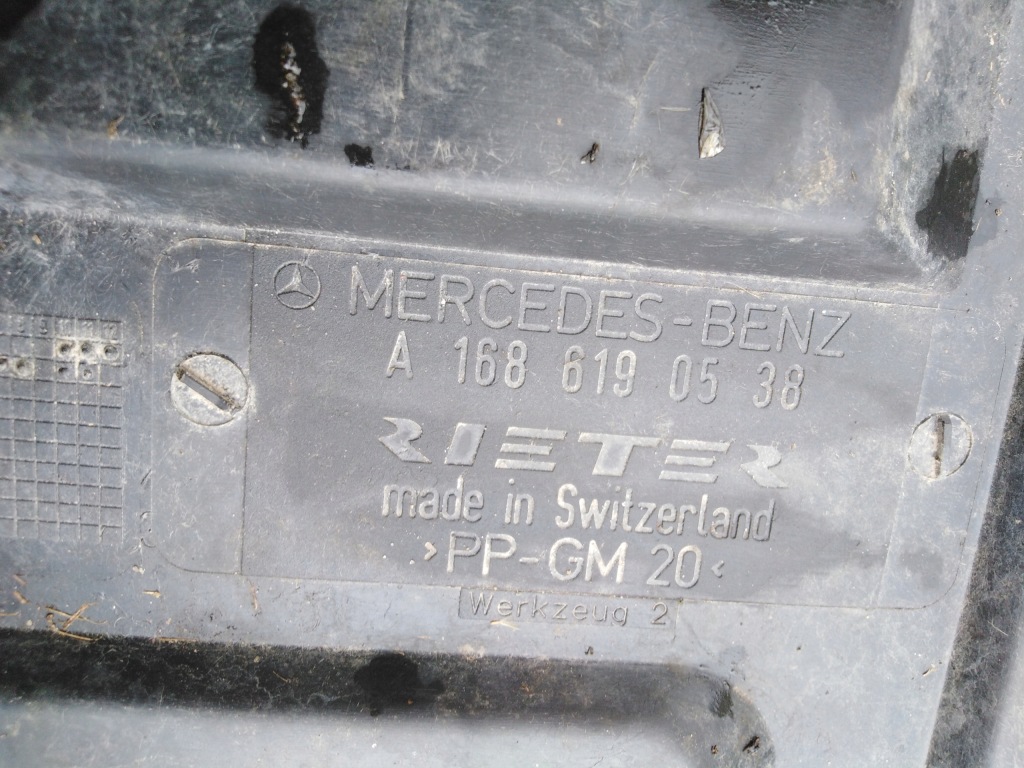 Mercedes a klasa w168 рестайлинг  o1r защита подвеска kompl с Разборки