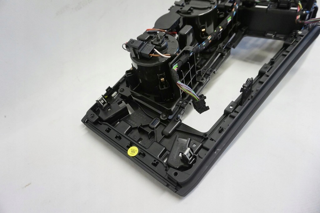 фото №8, Туннель средний audi a6 c8 4k 4k1864261c 3q7