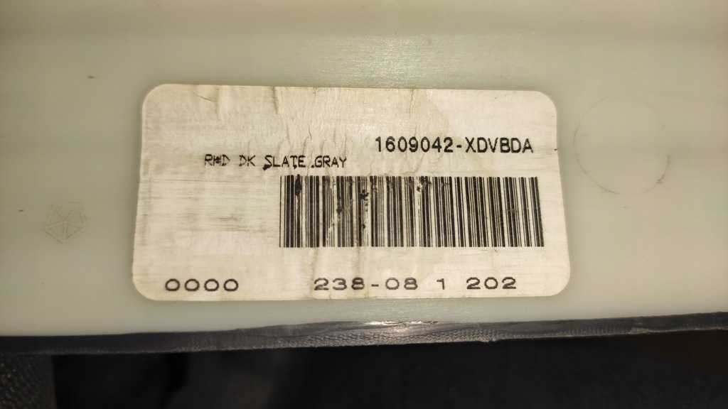 фото №10, Jeep cherokee liberty kk кронштейн ручка консолі czarna шкіра оригінал