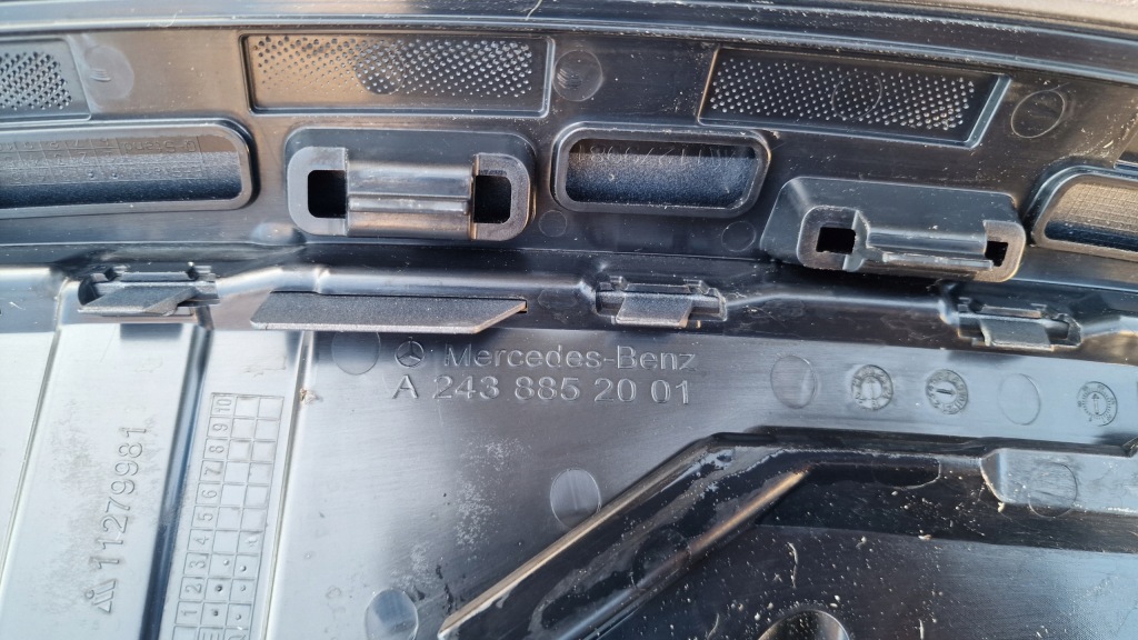 фото №7, Mercedes eqa eqb h243 662 góra решетка решётка радиатора бампера перед a2438851901