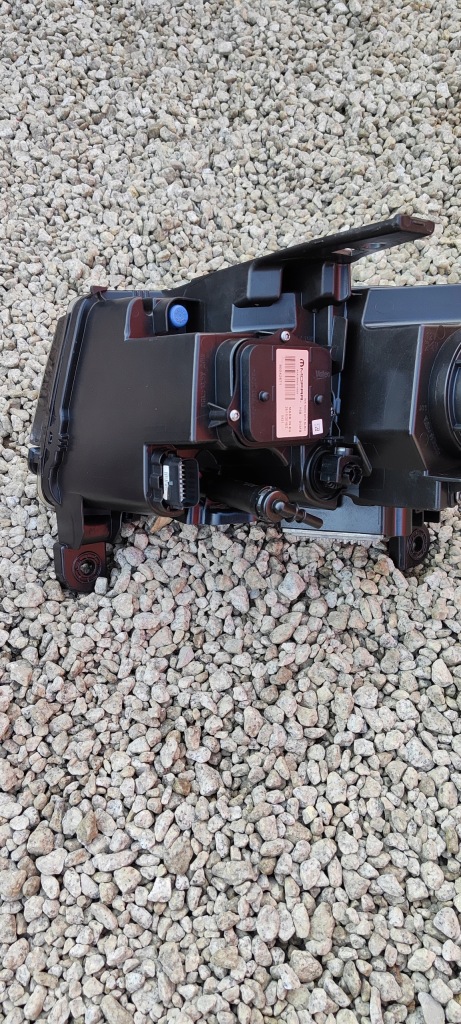 Jeep grand cherokee wk2 2013 2014 2015 2016 фара ксенон led ліва правий Доставка