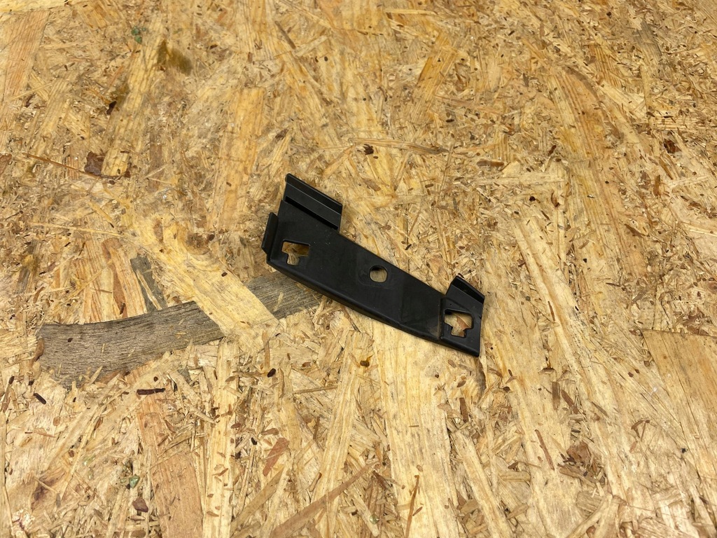 фото №6, Кронштейн направляющая бампера перед правый mazda cx-5 cx5 ii kb8a-50101 2017-