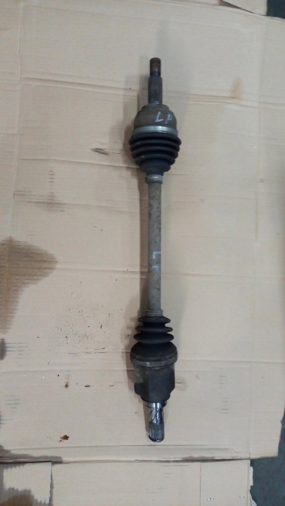 фото №1, Привідний вал ліва перед nissan micra 1.2b 04r