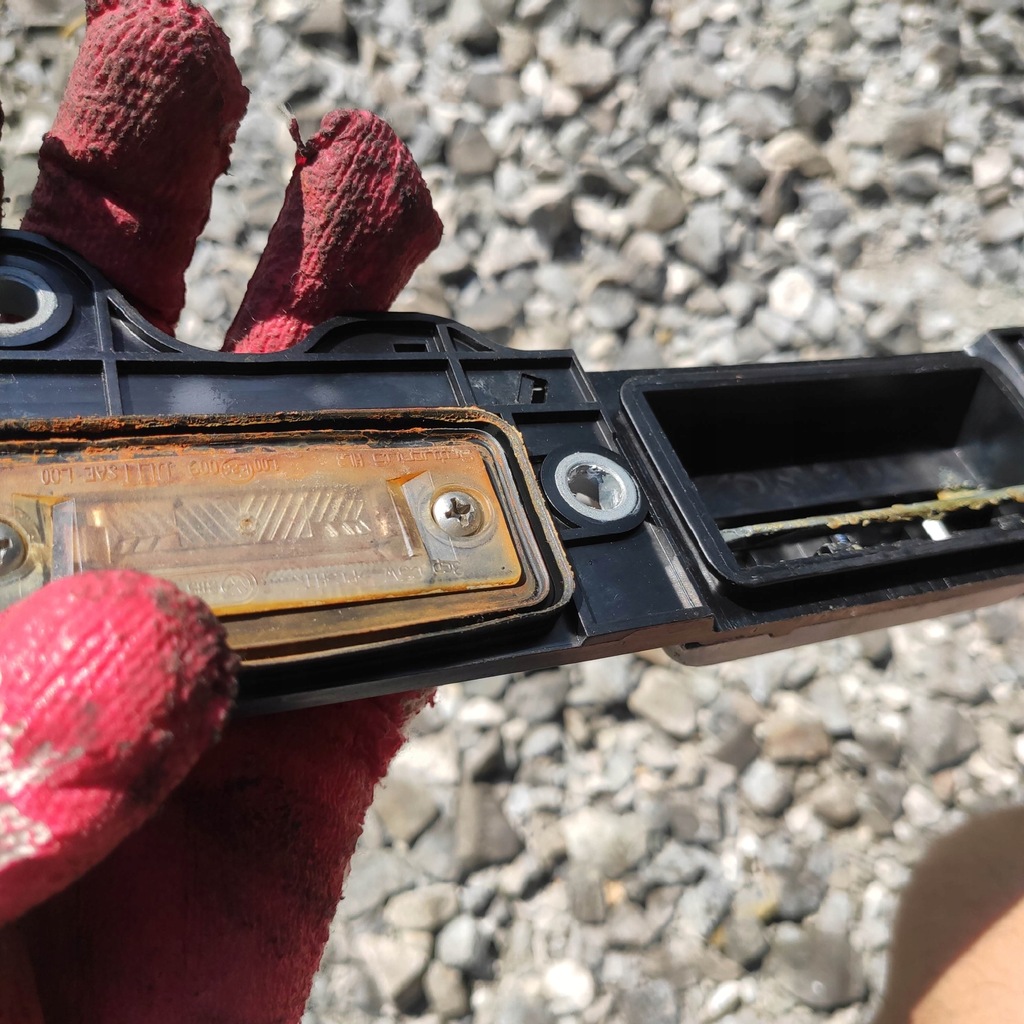 фото №7, Ручка молдинг крышки микровыключатель vw touran 1t0827574l