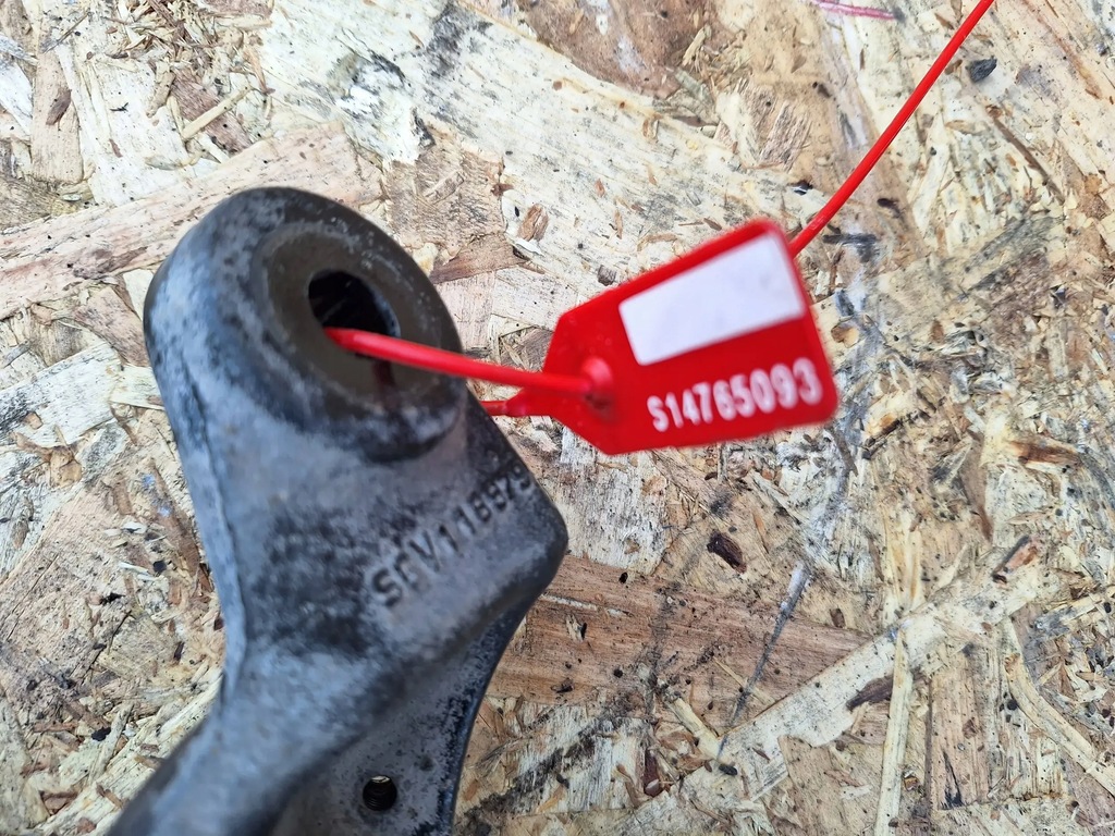 фото №8, Oś задняя renault megane iii kombi 09-