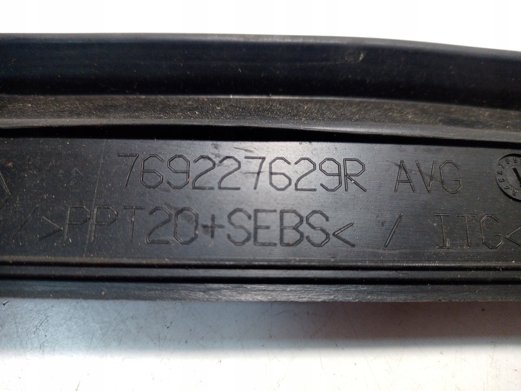 фото №3, Молдинг прокладка дверь левый перед espace v