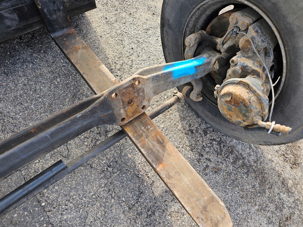 фото №4, Балка oś передняя ступица ступица поворотный кулак renault midlum dci dxi 19,5''