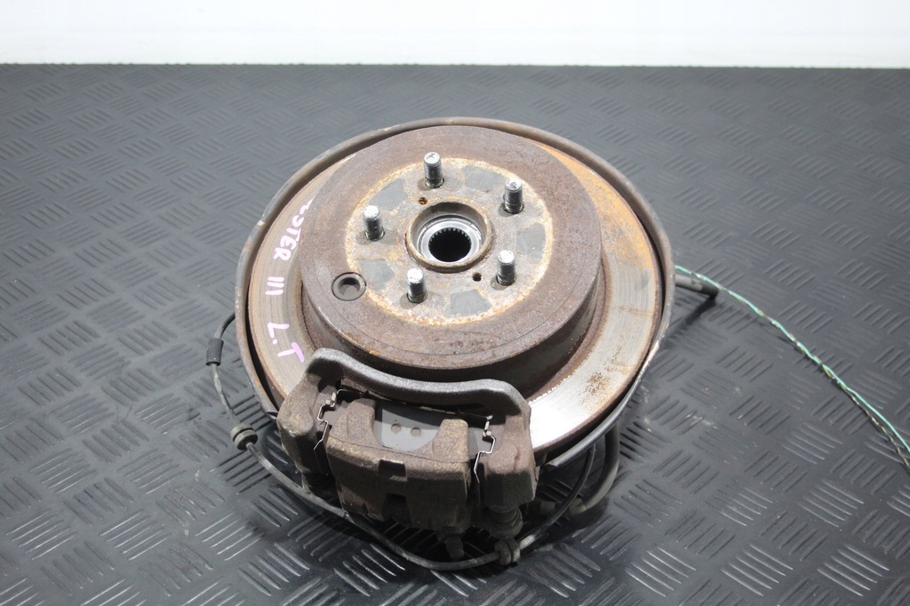 фото №1, Поворотный кулак левый задняя subaru forester iii 3