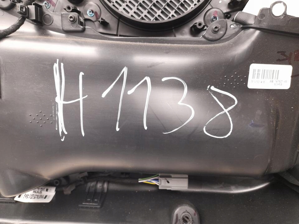 фото №7, Обивка дверь ford usa mustang mach-e 2023 с правой с передний lj8br23902