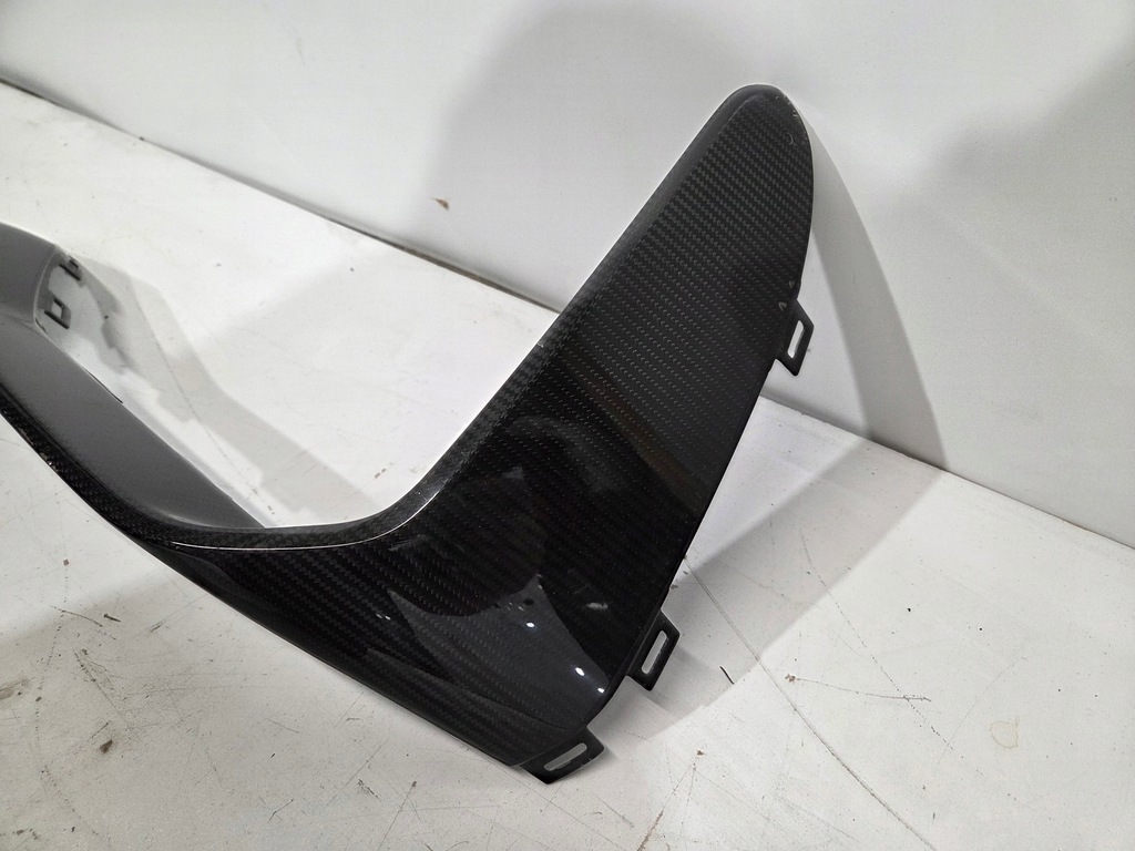 фото №11, Накладка молдинг бампера лівий карбон audi rsq8