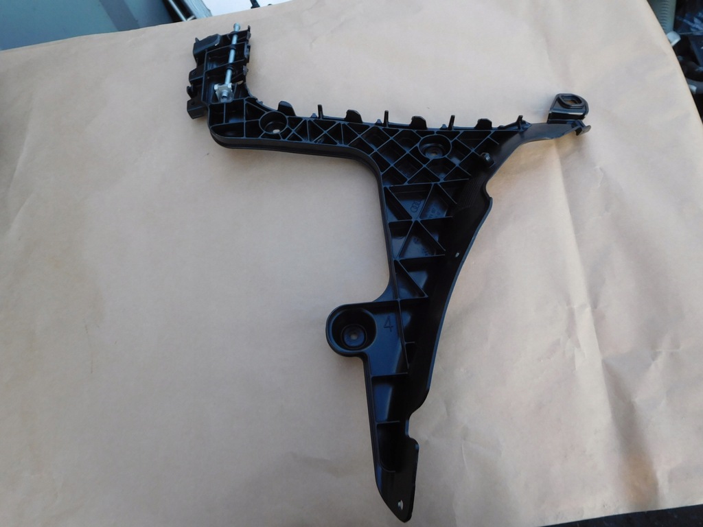 фото №10, Audi a3 8p 05r напрямна бампера правий задня 8p4807378a