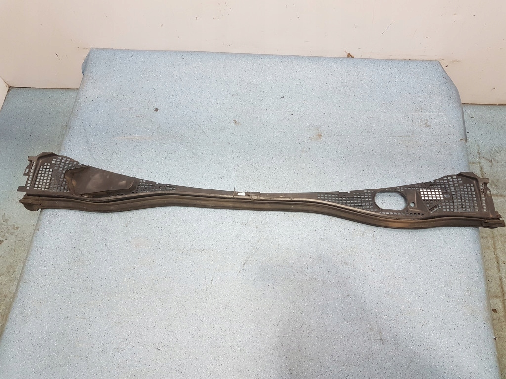 фото №1, Dacia sandero i жабо повний