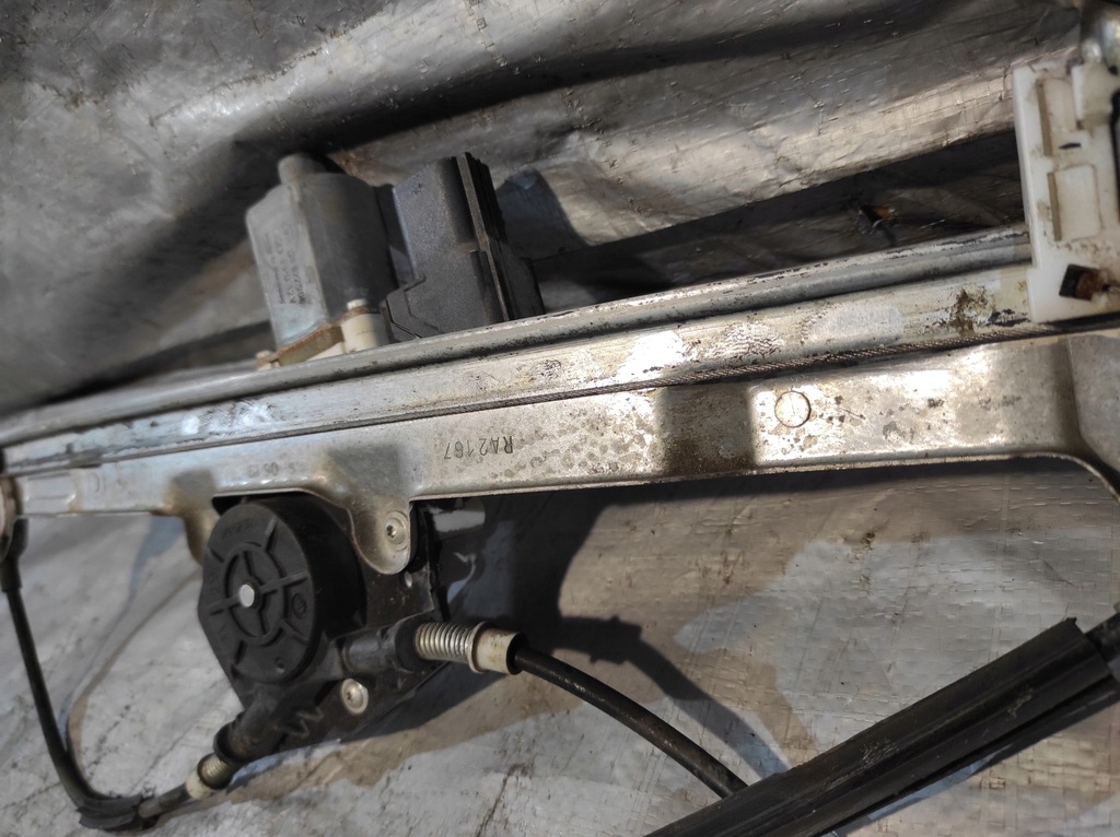 фото №14, Механізм підйому скло підйомник скло лівий перед mitsubishi colt vi