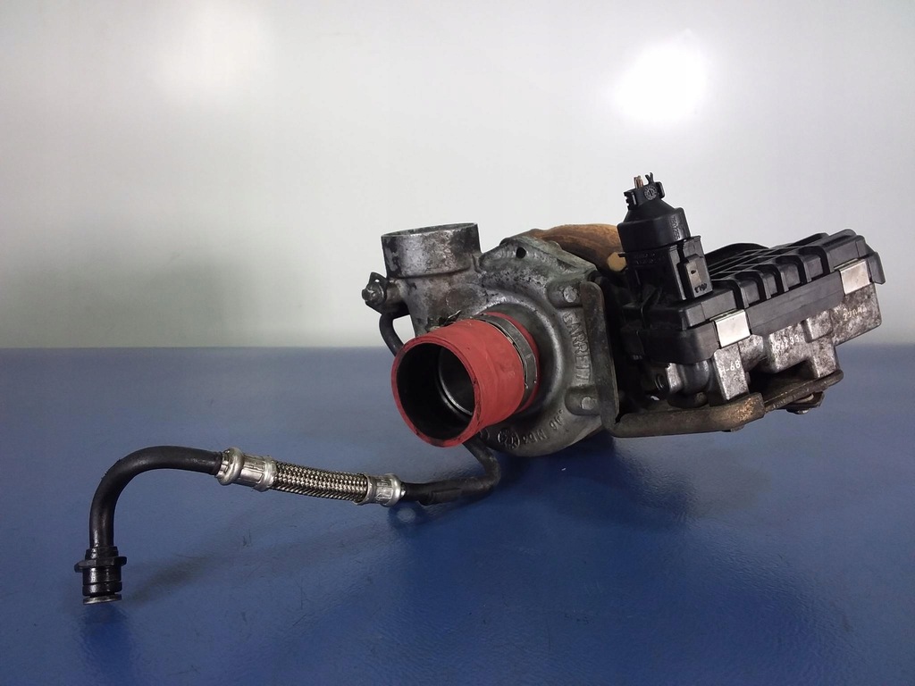 фото №1, Mercedes s w220 4.0cdi 260km турбонагнетатель