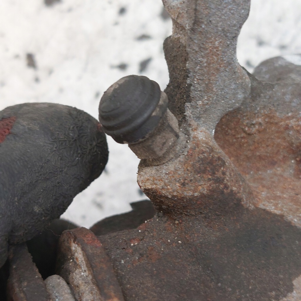 фото №13, Opel mokka a 1,6 суппорт тормозной левый задняя