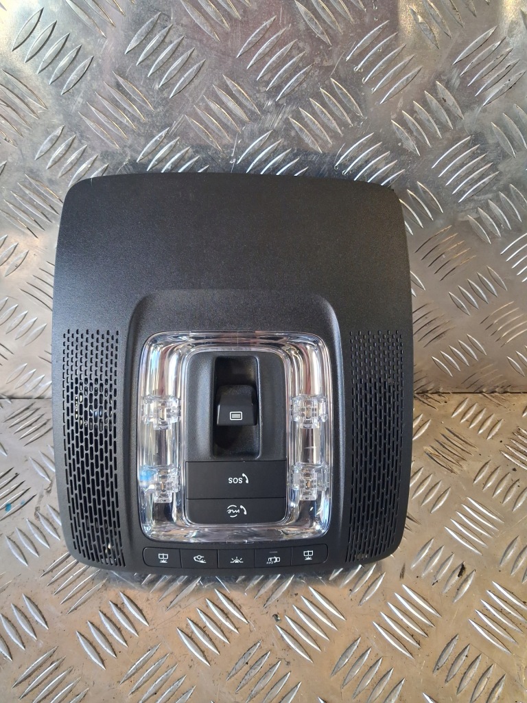 Купити Mercedes gla h247 лампа стелі освітлення sos a0009001924