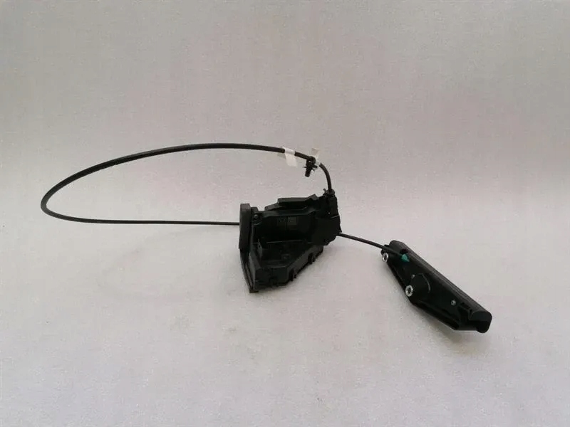 Chevrolet corvette c8 door lock 85162508 Недорого