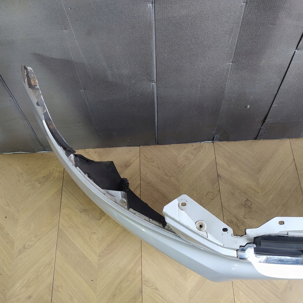 фото №9, Volvo xc60 i 08- бампер перед передний kompletny 426-26