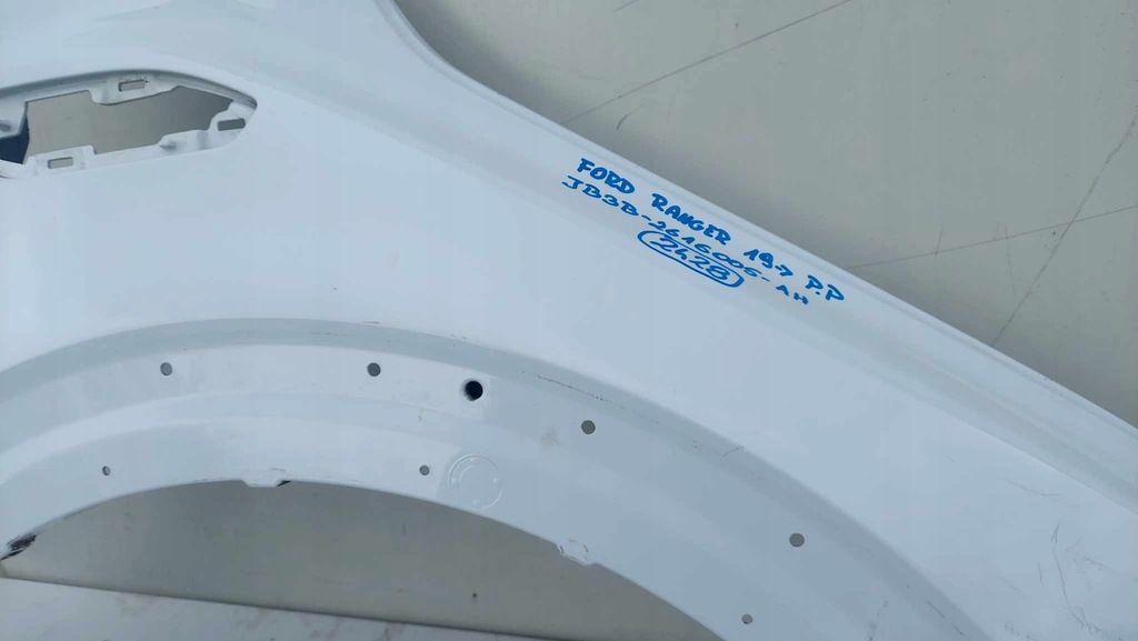 фото №6, Ford ranger raptor v 19- крыло правый перед передний 2428