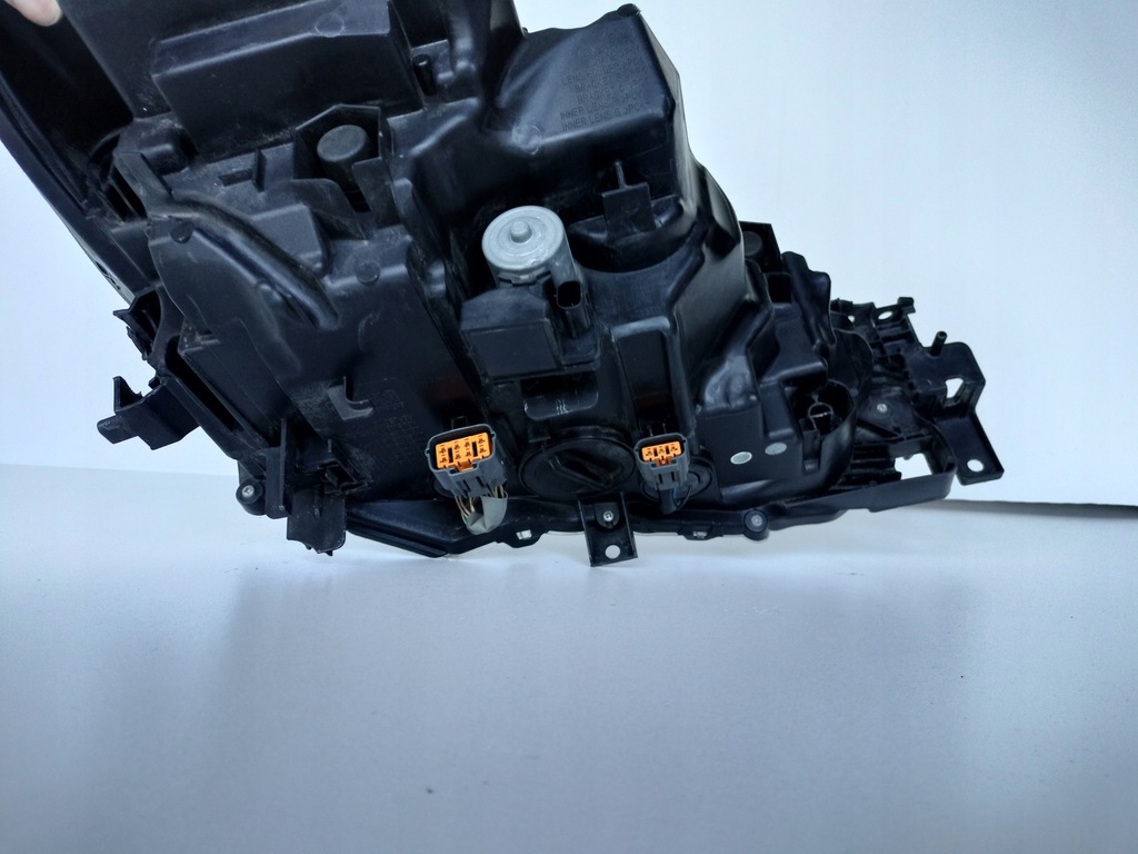 фото №10, Лампа левая фара mazda 6 gj 15- lift full led