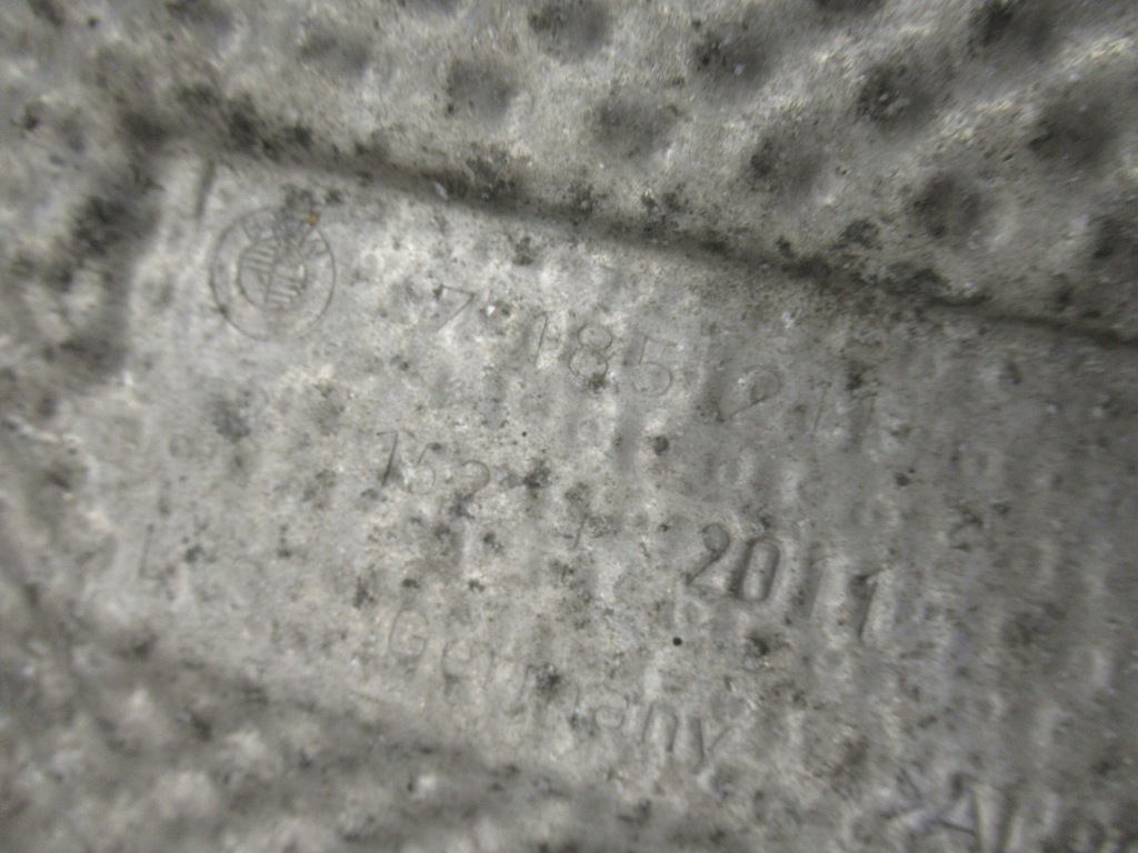 фото №6, Защита тепловая глушителя задняя левая bmw f01 f02 f04