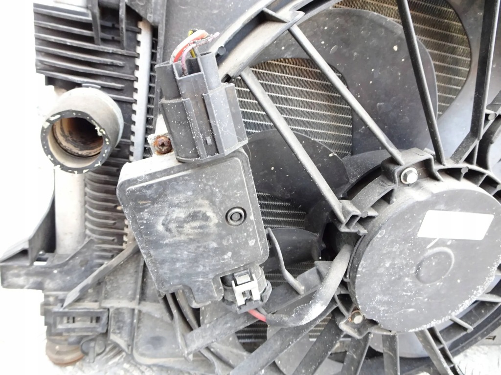 Радіатор води + вентилятор ford focus mk3 1.0 ecoboost Ціна