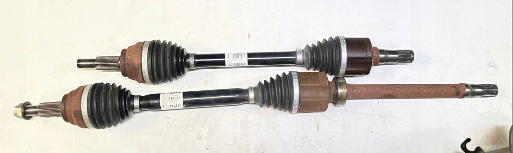 фото №1, Renault espace v 1.6 dci права привідний вал 391004850r