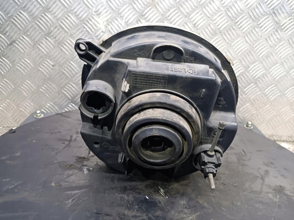 фото №4, Jeep liberty фара правий перед eur