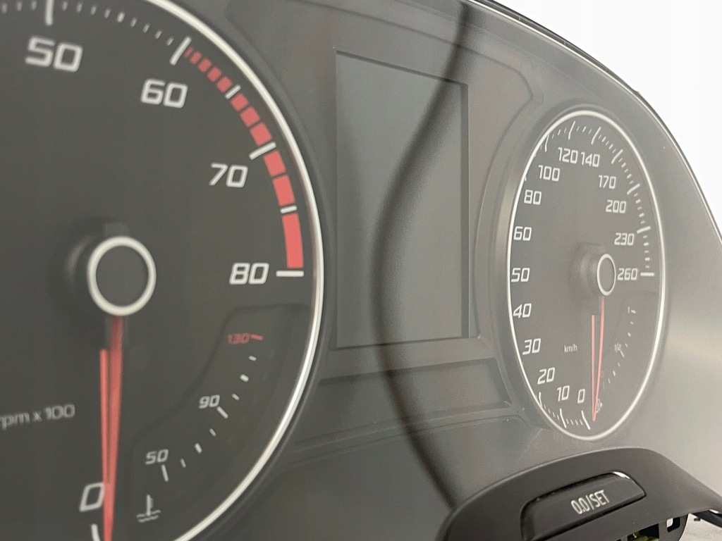 фото №8, Счетчик приборы 5f0920872 seat leon iii 1.8 tsi europa