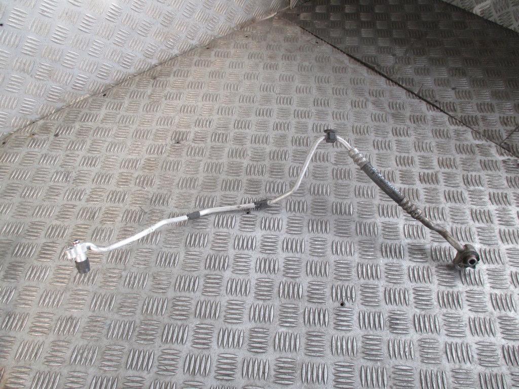 фото №6, Трубка кондиционера voyager iv 01-04 2.5 crd