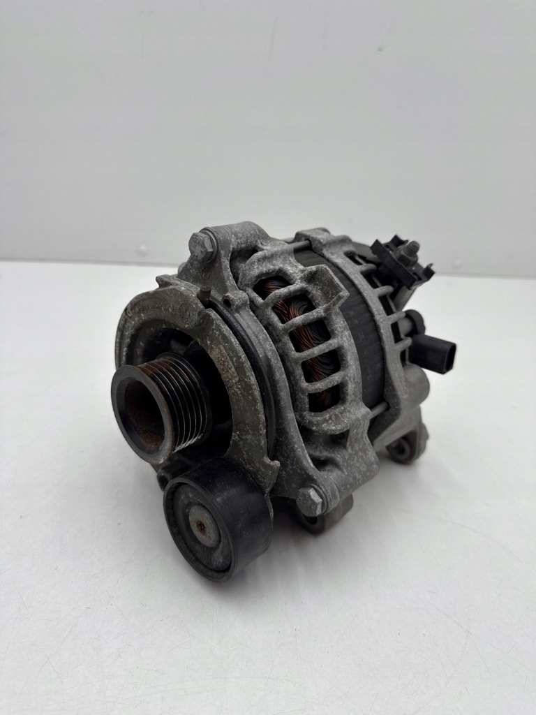 Купить Генератор bmw оригинальный номер 0125812026